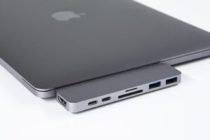 Cáp chuyển HyperDrive 7 in 2 Type-C to HDMI/USB-C/USB 3.1/SD/TF ( GN28B)